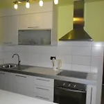 Nesic Peroj Апартаменты