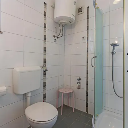 Apartment Nesic Peroj *