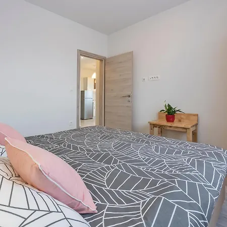 Nesic Peroj Apartment