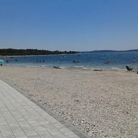 Nesic Peroj Appartamento Fažana